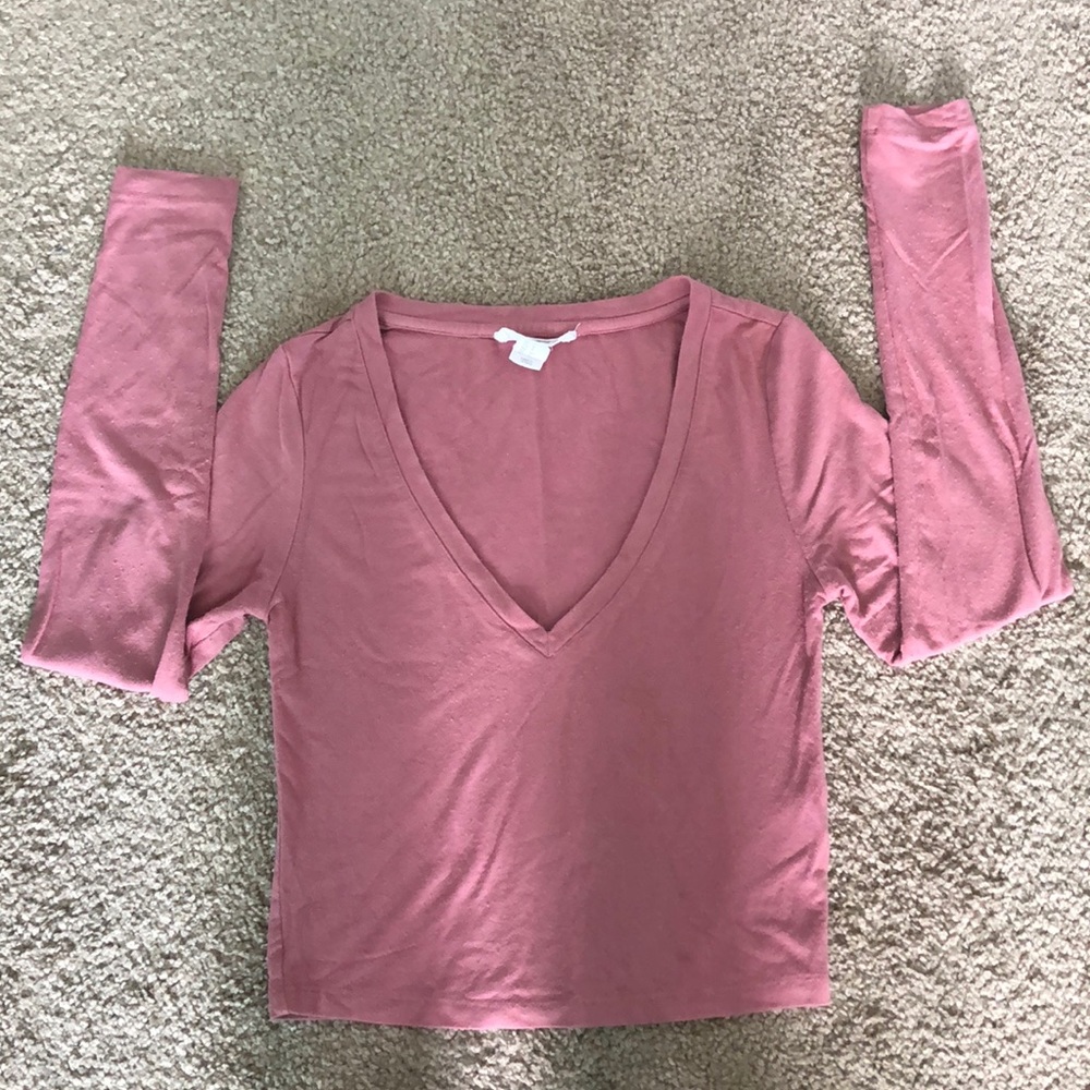 Long sleeve v-neck crop top